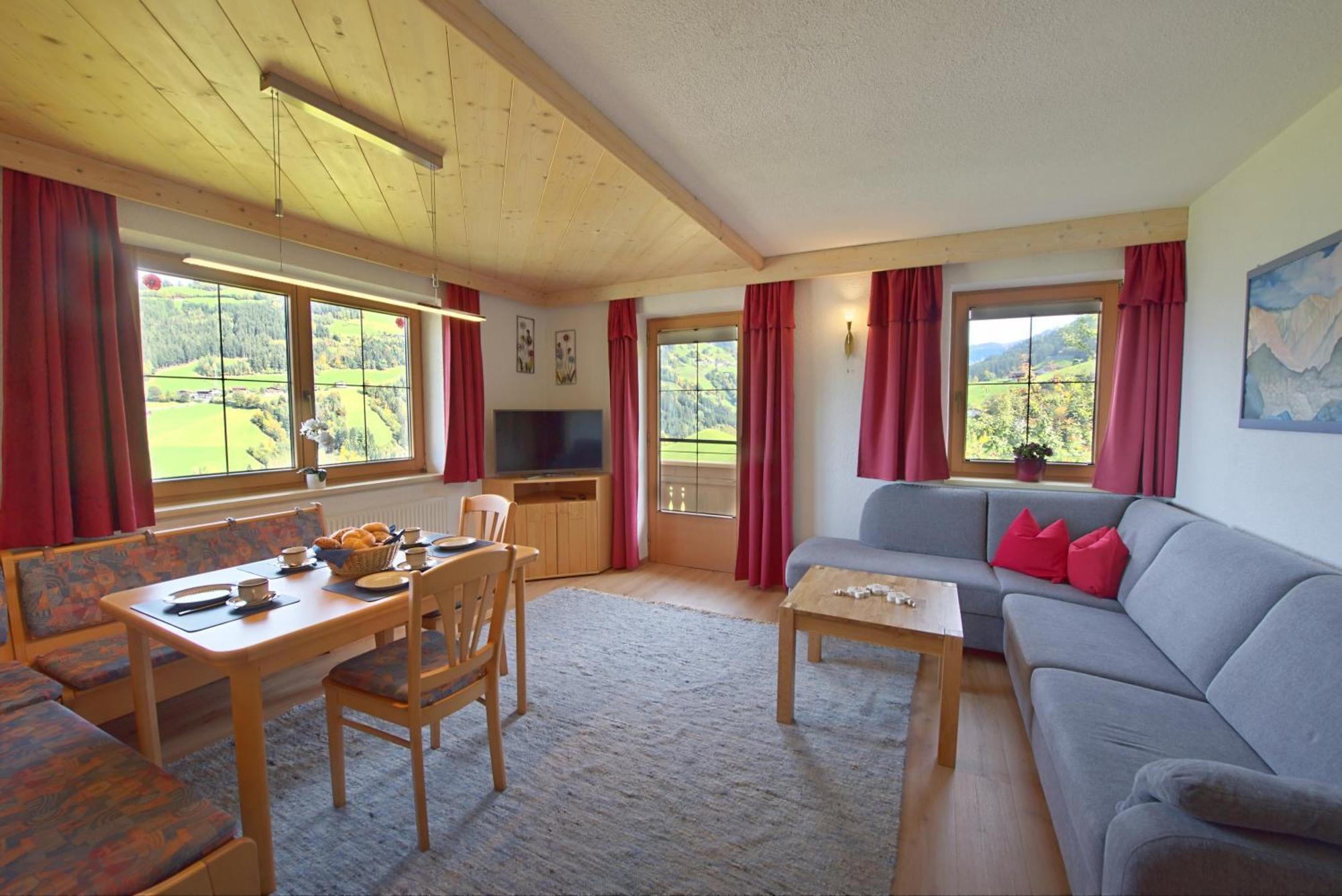 Ferienwohnung Ausblick Zillertal Хайнценберг Екстериор снимка