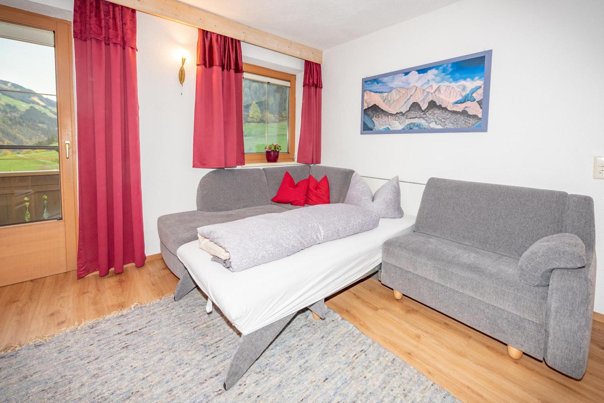 Ferienwohnung Ausblick Zillertal Хайнценберг Екстериор снимка