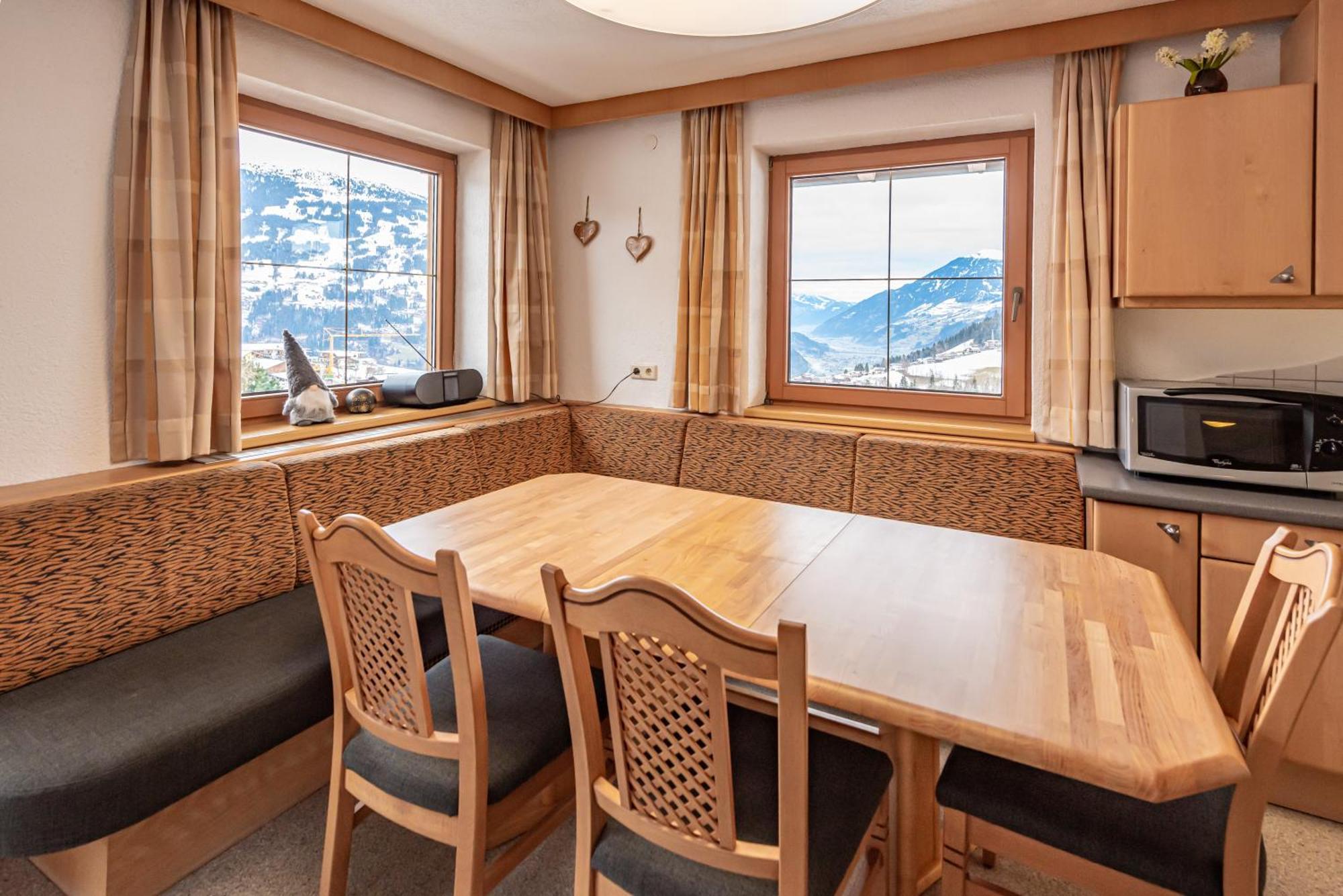 Ferienwohnung Ausblick Zillertal Хайнценберг Екстериор снимка