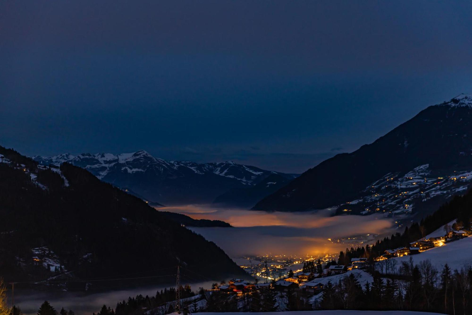 Ferienwohnung Ausblick Zillertal Хайнценберг Екстериор снимка