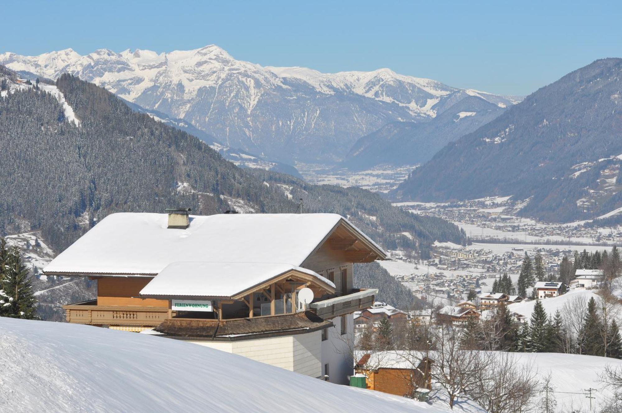 Ferienwohnung Ausblick Zillertal Хайнценберг Екстериор снимка