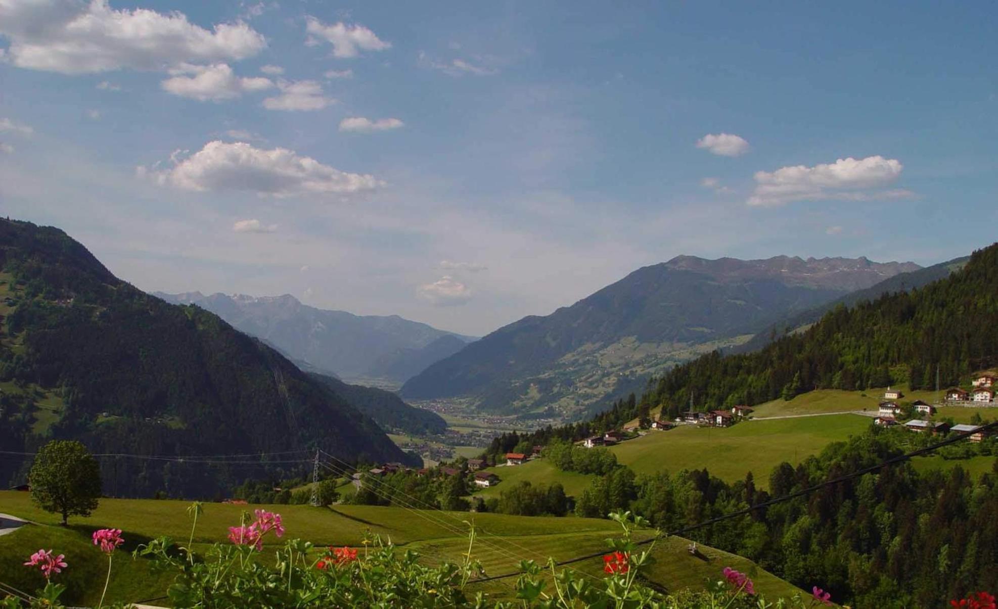 Ferienwohnung Ausblick Zillertal Хайнценберг Екстериор снимка